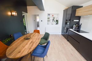 Kitchen- click for photo gallery